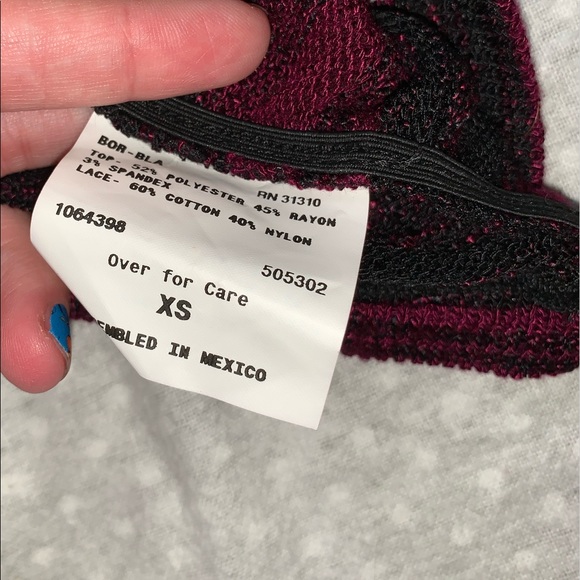 💎NWT IZ byer sheer cowl neck shirt in XS - Picture 3 of 6